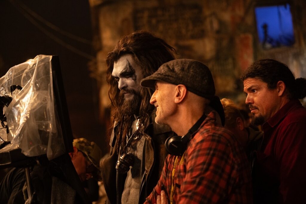 Jason Momoa Brings Some Swagger to “Supergirl”